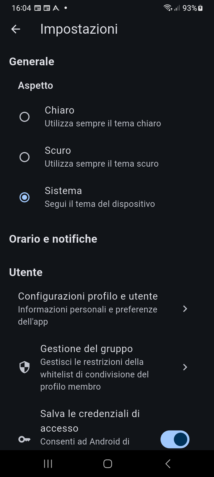 Schermata principale delle Impostazioni che mostra i selettori della modalità tema e i riquadri di gestione utenti